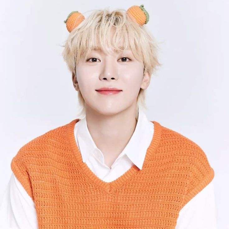 felinology_'s tweet photo. Seungkwan ❌                            Vernon ❌
Sharmaine ✅                              Melanie ✅ https://t.co/bWfanuSTrT