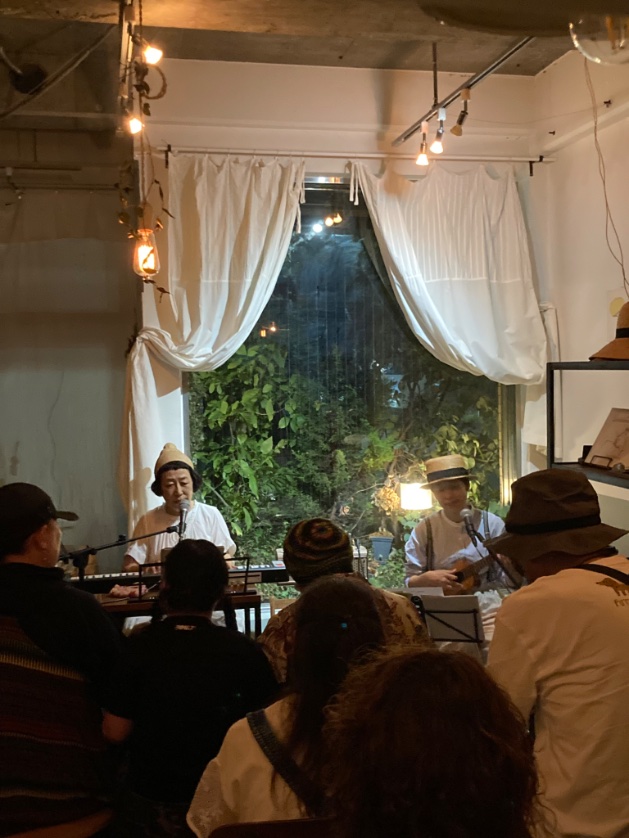 singcafe_sweets's tweet photo. 14(日)cafe 16:00まで
サボけろLive
18:00Open/18:30~

21(日) 神明通りあさ市 参加9:00〜そのまま通し営業☕️

【workshop】
10(水) 🈵
あけび蔓籠編みバックを作る会

22(月)10:30~受付中
季節のお腹 内蔵ケア セルフチネイザン(土用編) 

季節のお野菜のスープと飲み物付き https://t.co/ezCfeHCJYo