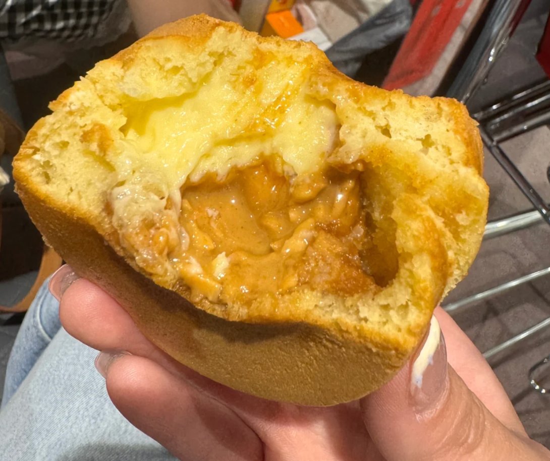 YoungerDryasX's tweet photo. 台湾の車輪餅なら、ピーナッツ餡と黒ごま餡が最推し！ https://t.co/NfhAhHnzpr