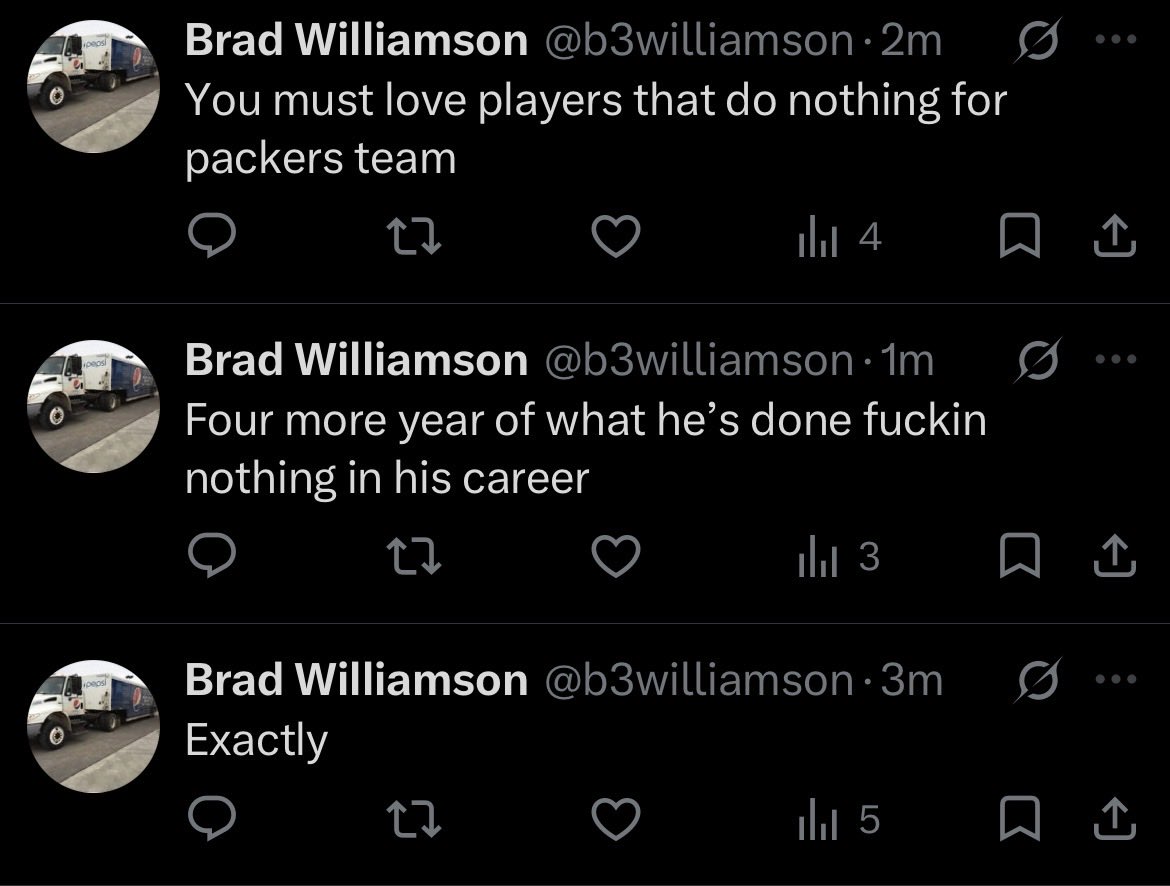 Rowdy3333's tweet photo. @b3williamson @packers @ChristianW2017 I know your ass is old 🤣 
that coulda all been one tweet buddy. Go to bed 👴 lol https://t.co/Vot6XFbUfy