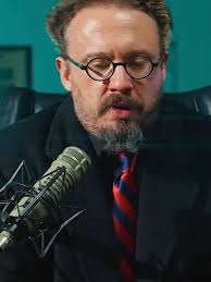 volkheart22's tweet photo. sam hyde &amp; dale wilson are actually kinda similar
-deadbeat father
-serial groomer
-claims 6'5
-failed acting career
-clinging to old viral moments for notoriety 
-hates rogs
-desperate to stay relevant (41 years old)
-shills shitty merch https://t.co/H30zobaHVA