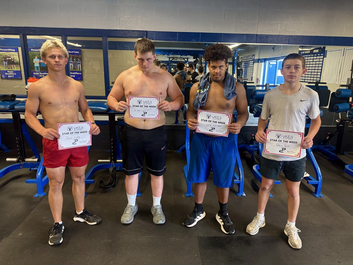 PCnowisthetime's tweet photo. Kicking off summer with @Lindale_FB. This group completely brought the energy and juice from day 1, and finished the week off the right way!
A group of hungry kids that BELIEVE in the goal at hand. #PCTrained #NOWISTHETIME #Family #TPW
S/O to our ⭐️’s of the Week:
David, Xi, Ike, Auburn