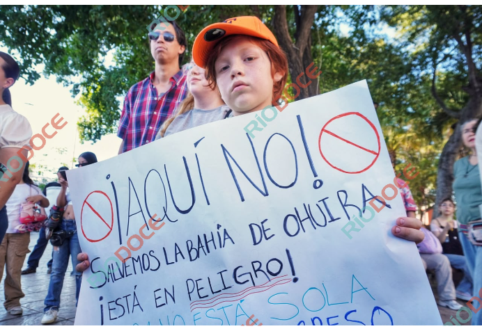 Riodoce_mx's tweet photo. En #Culiacán, #protestan más de 150 personas en rechazo a la #plantadeamoniaco en #Topolobampo. https://t.co/HnbBjS8t5N
