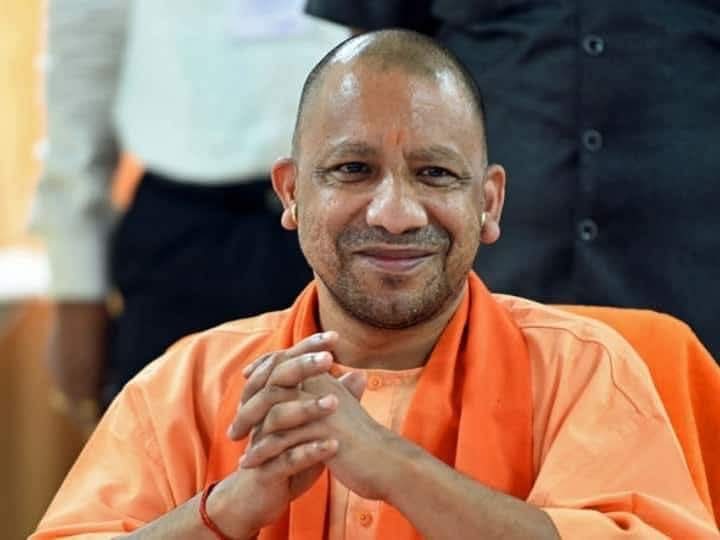 Shanktan's tweet photo. उत्तर प्रदेश के यशस्वी एवं लोकप्रिय माननीय मुख्यमंत्री गोरक्ष पीठाधीश्वर श्री योगी आदित्यनाथ महाराज जी (@myogiadityanath ) जन्मदिन की हार्दिक बधाई एवं शुभकामनाएँ। 💐💐

ईश्वर से प्रार्थना है कि आप दीर्घायु हों, उत्तम स्वास्थ्य एवं असीम ऊर्जा के साथ प्रदेश को विकास, सुशासन और जनकल्याण के मार्ग पर निरंतर अग्रसर करते रहें।
आपके कुशल नेतृत्व में उत्तर प्रदेश निरंतर प्रगति करे और देश में विकास का नया कीर्तिमान स्थापित करे। 🚩