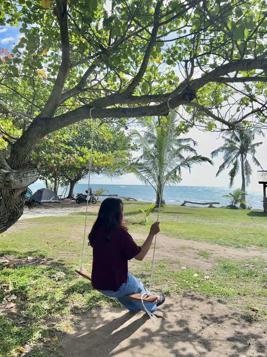 eeeipy's tweet photo. @sampingfore jujur lebih suka di fotoin candid, tapi candidnya yg bagus gituu😋 (di fotoin suamiku) https://t.co/Fzk1aVtoNd