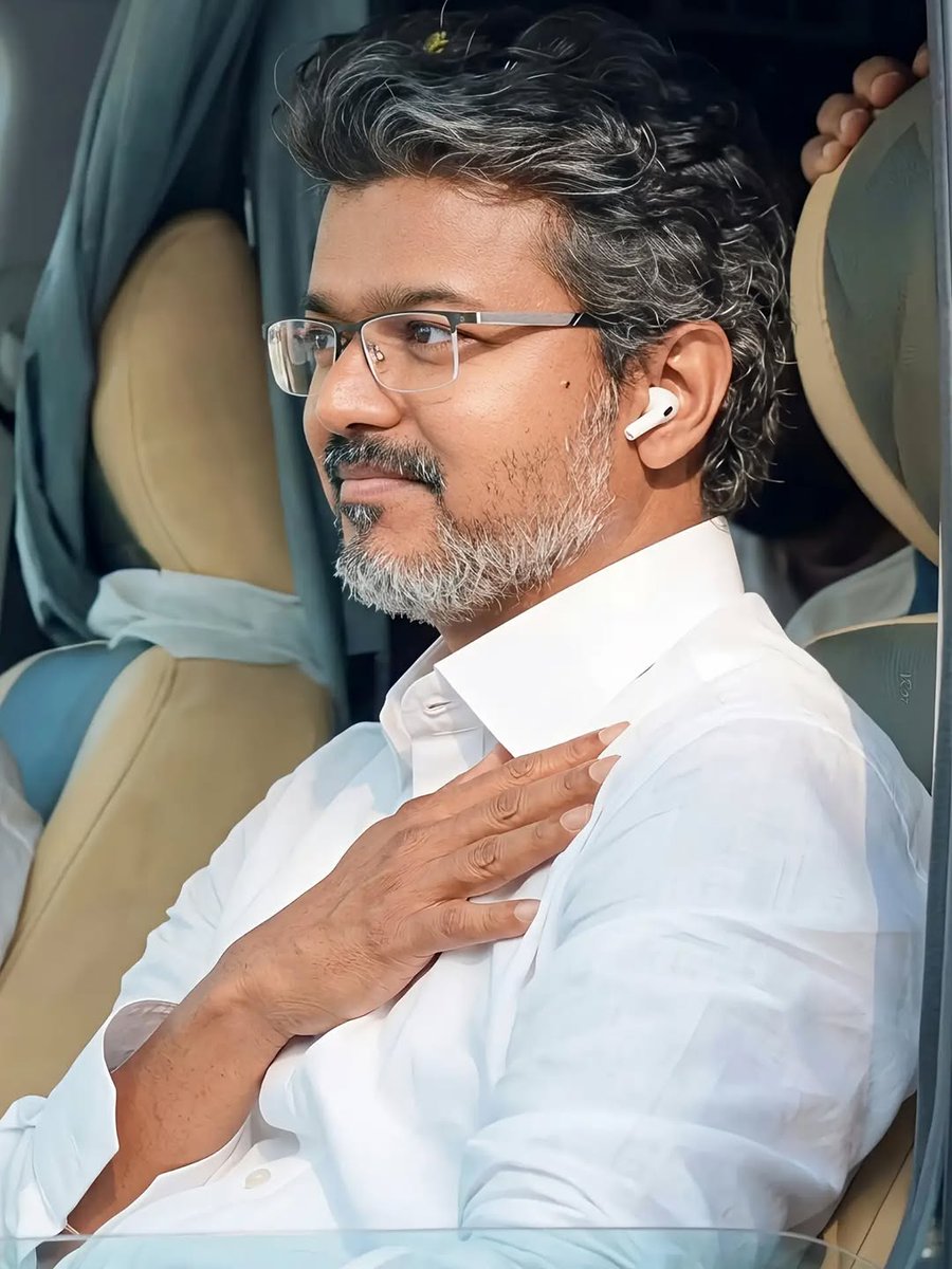 Thaila_santhosh's tweet photo. Good morning frnds😍😍
16days for cm anna birthday 😍😍
@actorvijay 
@CMOTamilnadu 
#TVKVijay‌ 
#TVKVijay‌HQ 
#TVK‌ 
#tvkcheif https://t.co/zfMOaNvvoQ