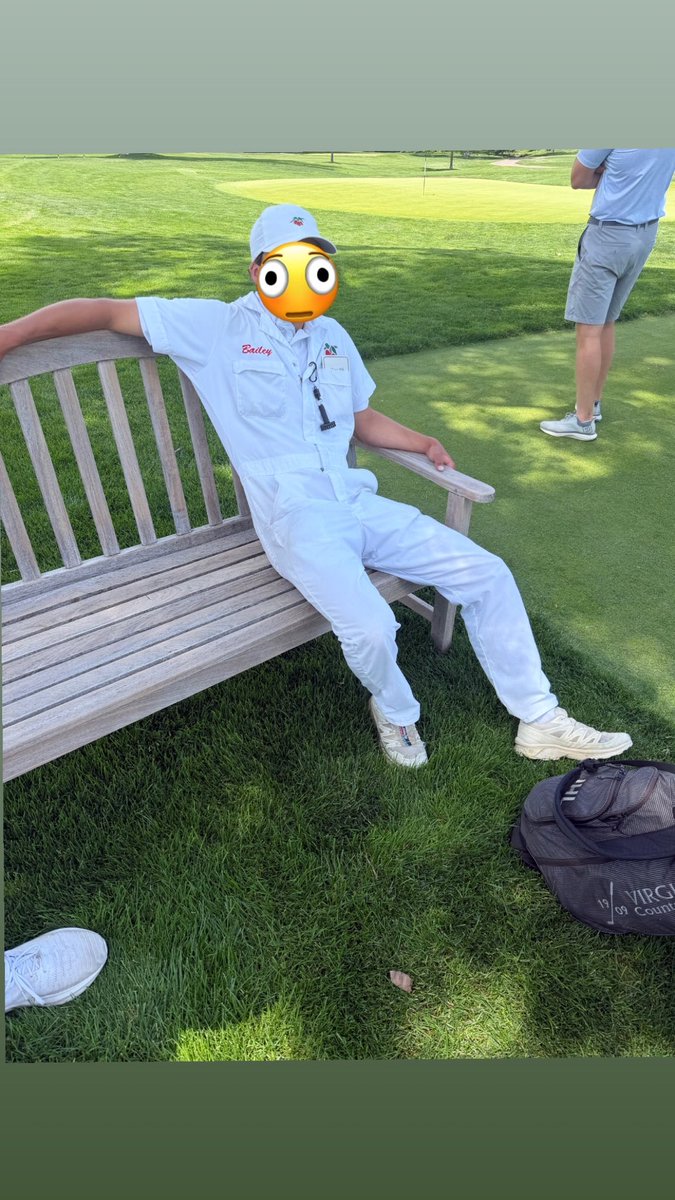 Jack_Brooks87's tweet photo. Bench looping it with @ehhyehh. Any questions comments or concerns? #looper https://t.co/j7fNMKZh47