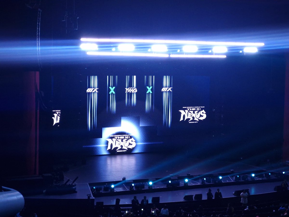 lunasj16's tweet photo. #MONSTAXinMexico
#auditorionacional #monstax @Official_MX_jp ya hacia falta otro concierto, beautiful liar 😎🎶😎🤟🏻 https://t.co/B6LUAC1fyS