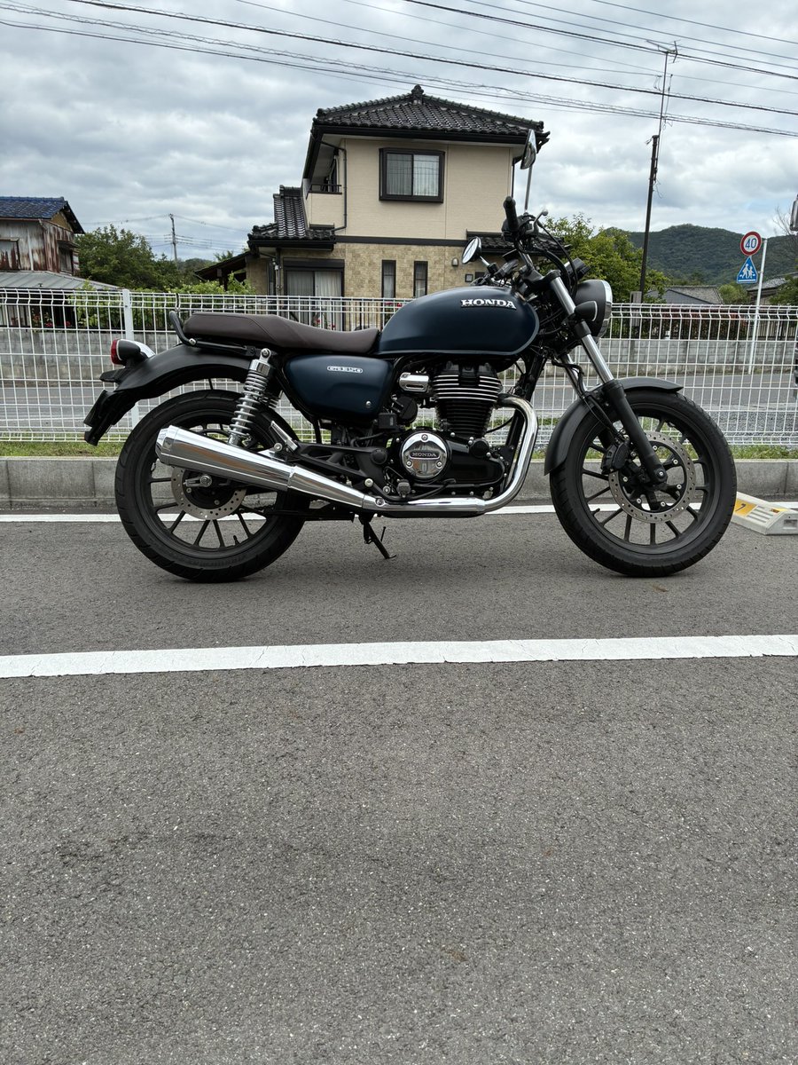 se3p_sr's tweet photo. バイク乗るのも眺めるのもええやん🤓 https://t.co/ajIdIqGj5n