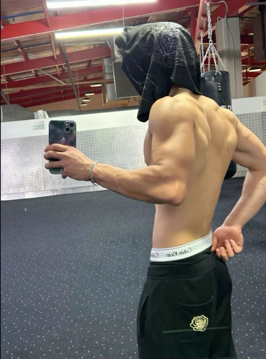 YŪJI ITADORI MODULO 🐯🏳️‍🌈 tweet media