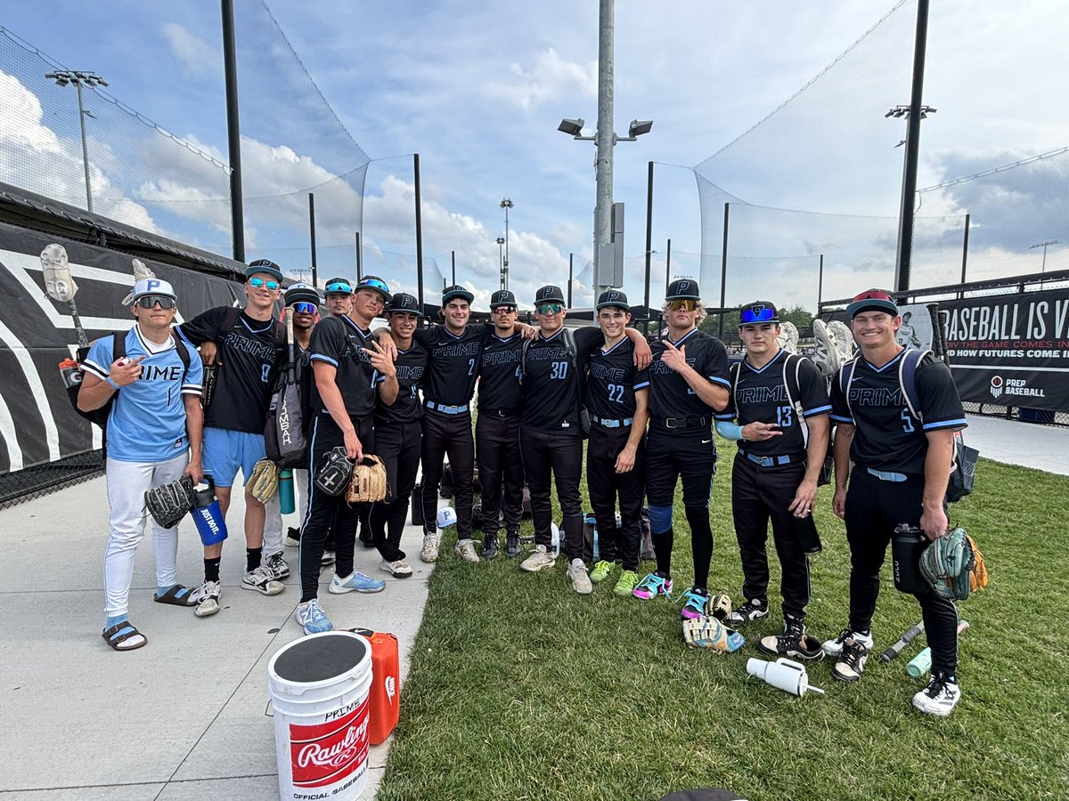 Prime27_17's tweet photo. 17u National kicked season off with 11-4 win. 
@LSteinbacher2 @ColeRyherd 3 hits each 
@KingstonMat @Drummie15 @LoganBaalmann 2 hits each 
@BrodyClasen 3IP 4ks 
@jake_bartley30 4IP 5Ks https://t.co/kEVWrtGKBf