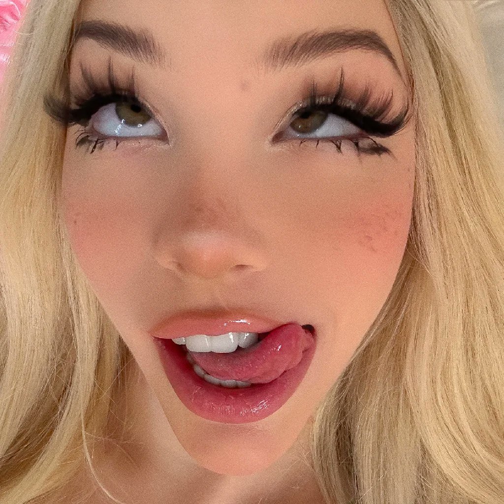 p4jerodeany1's tweet photo. uff por esa carita y pies hago lo que sea https://t.co/Mk4ytXrnhX