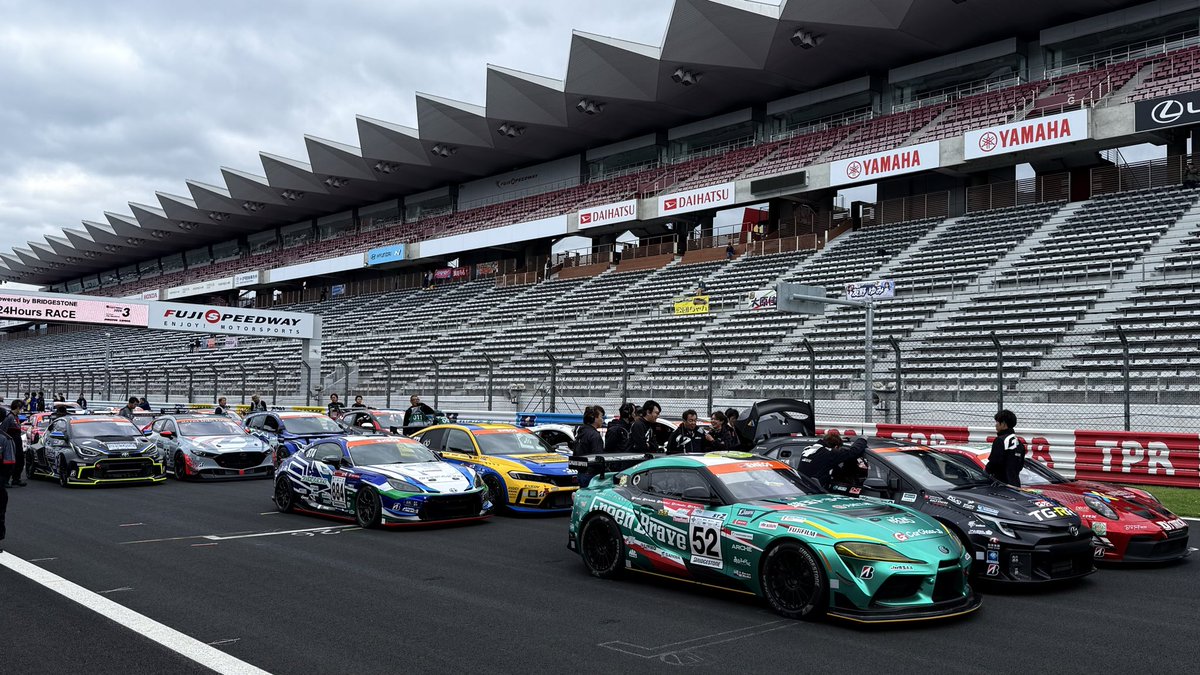 NATS_info's tweet photo. 富士スピードウェイ Day3
昨日は専有走行と夜間走行がありました。
24時間レースを見据えて、走行データの収集、セット出し、夜間走行を実施しました。

富士スピードウェイ Day4.
本日は公式予選が午後から行われます。
ポールポジション目指して頑張りますので、応援よろしくお願いいたします🙇 https://t.co/b5lVlyIetm