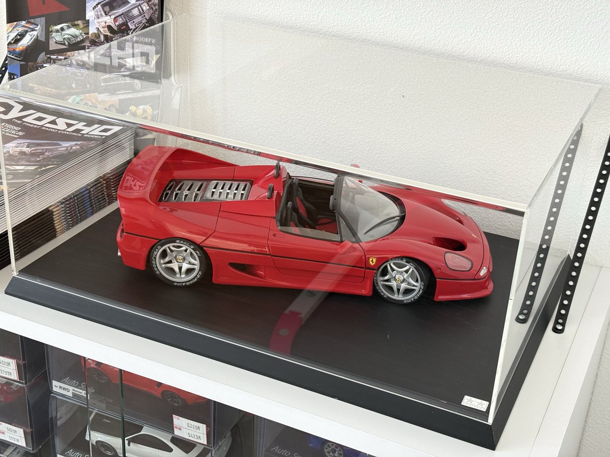 フェラーリ F50 セミアッセンブルドダイキャストモデル　1/12 自宅の大掃除中に、発見しました。1/12 フェラーリF50 セミ