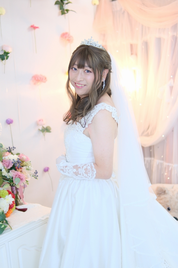 linker_S50's tweet photo. 6月といえばジューンブライド👰
またウェディングドレス着たいな～☺️

6月6日はテトリスの日
誕生から42年になるそうで
古くはゲームボーイ版からやってますが
テトリス99は今でもたまにやってます😁
一番ハマったのはテトリスDSですね～
絶妙なレーティングシステムで対戦が熱い！😆
あれは神ゲーです https://t.co/VGvvSRW8dW