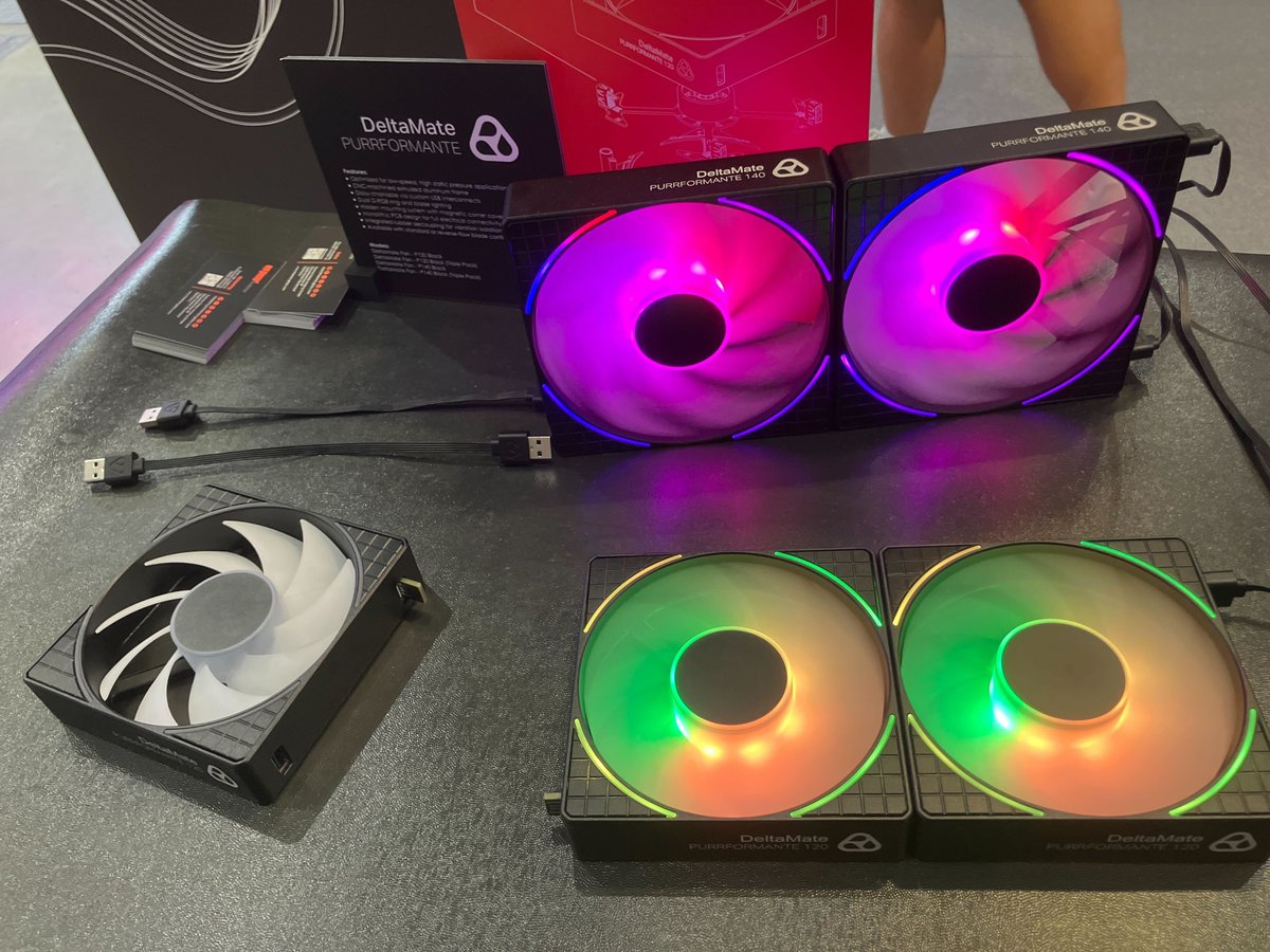 TechAceJP's tweet photo. 【COMPUTEX 2026】
Thermal Grizzlyブースで気になった新製品👀
✅ WireView Pro II Noctua Edition
✅ Thermal Grizzly初のケースファン「DeltaMate Purrformante」
Noctuaとのコラボモデルに加え、ケースファン市場にも参入。
今後もThermal Grizzlyらしい製品展開に期待です！
#COMPUTEX2026 https://t.co/g3n4LpKrHk