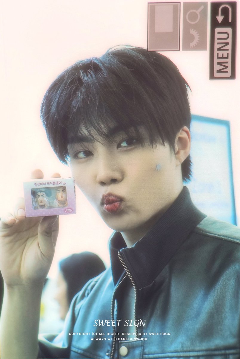 sweetsign0110's tweet photo. 260605 한빈이가 준 선물...?

#박건욱 #PARKGUNWOOK #ゴヌク
#제로베이스원 #ZB1 #ZEROBASEONE https://t.co/5XdbQesj0R