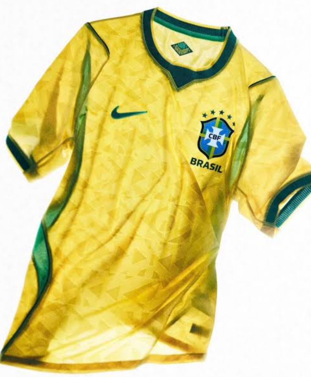 JVR_TRII's tweet photo. @TripaTaquito No, ni siquiera es el template de Nike para la próxima temporada, solo es un jersey genérico. https://t.co/9y9lTQAIDG