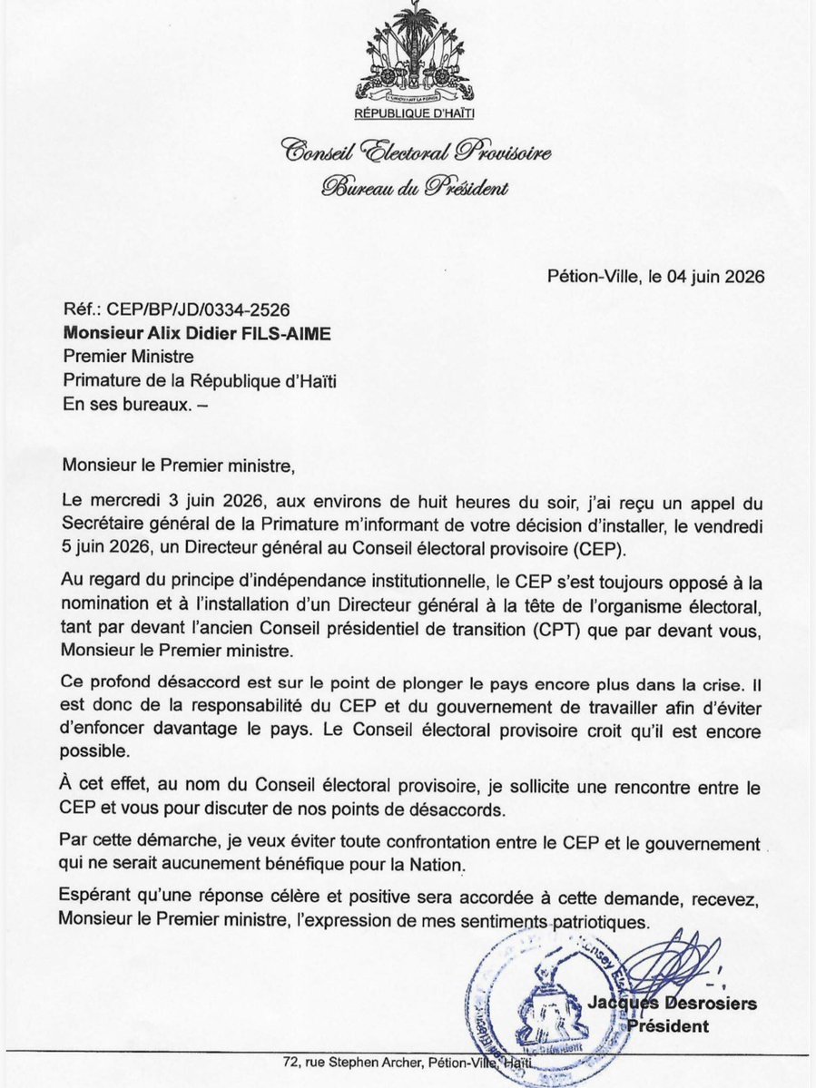 Mykend2's tweet photo. Le conseiller électoral Jacques Desrosiers annonce avoir reçu en date du 3 juin, un appel du secrétaire général du CEP pour l'informer de la volonté du PM FILS-AIMÉ d'installer un DG à la tête de l'institution électorale.
M. Desrosiers se dit toujours opposer à cette démarche https://t.co/FYCQjQkso7