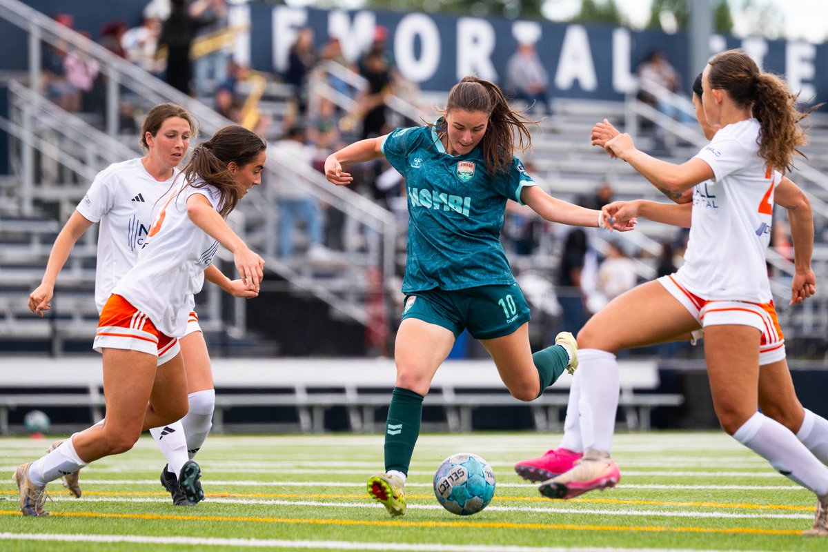 SalmonBayFC's tweet photo. Shots from last night 📸

See you Saturday at Interbay!

📰 Match recap at https://t.co/qTWWAW7luO

#SalmonBayFC | #FeelTheCurrent https://t.co/BIVlVYO4uc