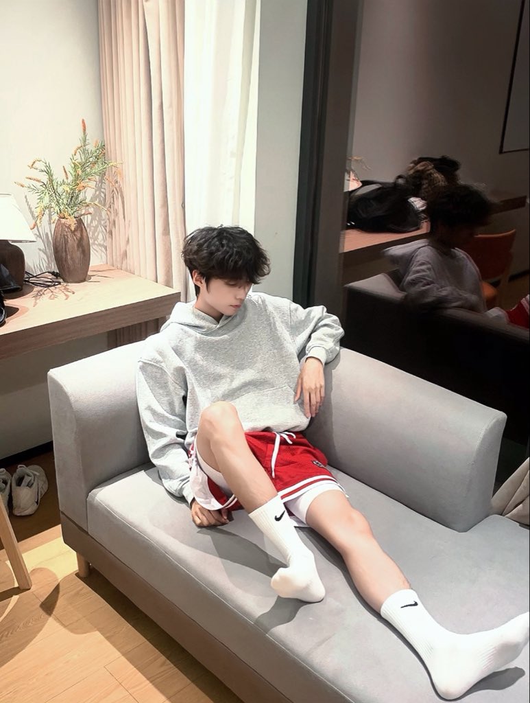 lu1519823's tweet photo. 想了 https://t.co/MqrV9QrGXq