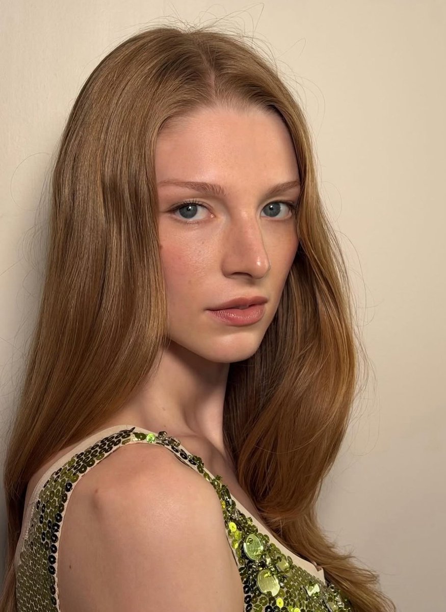 INFO Hunter Schafer BR tweet media