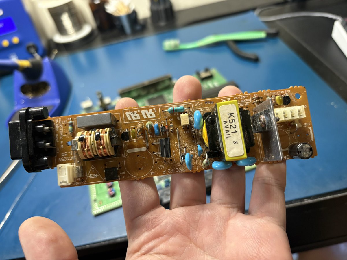 iFixRetro's tweet photo. Recapping the PSU https://t.co/winsw1NvL3