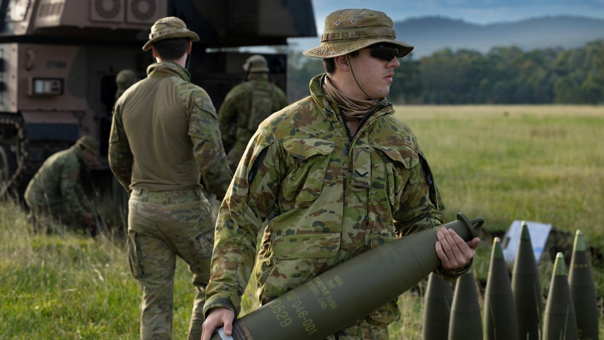 DefenceAust tweet picture