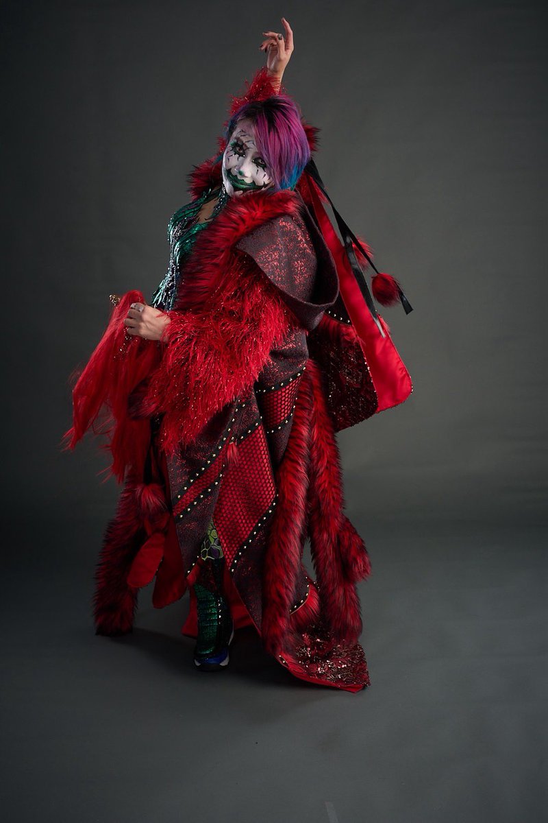 WWEAsuka's tweet photo. 🤡 https://t.co/3dhGYKuUPV