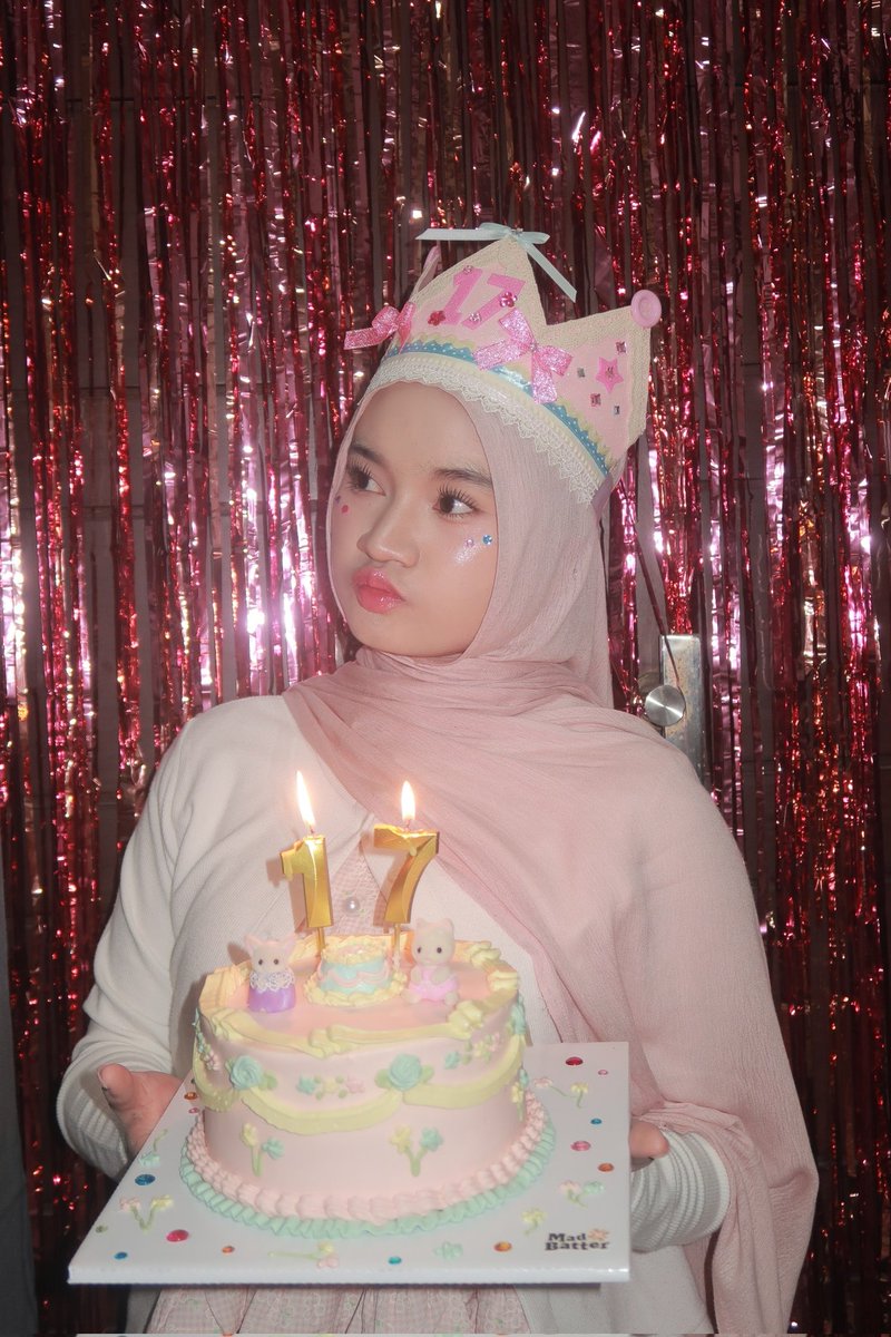 guminien's tweet photo. iH gak ad balOnnyAhh 🎈🌟 https://t.co/QniRf4EHy4