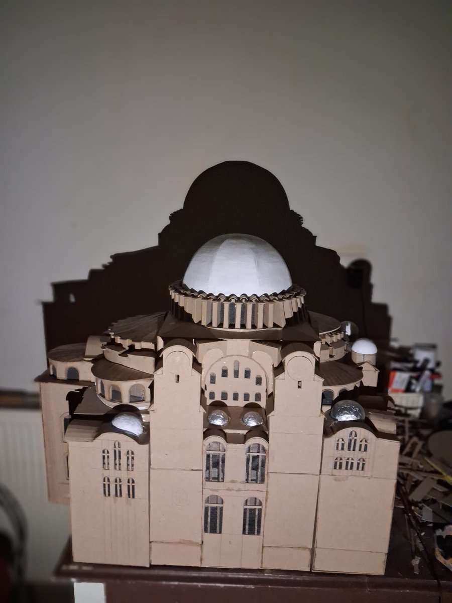 ELIZIbuild's tweet photo. Hagia Sophia Project: Final stages of raw https://t.co/rYeDZ7wiMw.2 Part 1: Final process, main dome connection. #HagiaSophia #CardboardArt #Handmade #NoLaser #ScaleModel #Architecture #EveryBuildLeavesAMark #ELIZI https://t.co/jwcZat7B3e