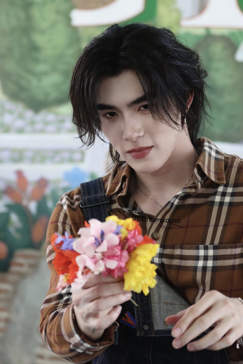 15__Underground's tweet photo. 260530 mela

💐

🚫re-edit 🚫repost 
#BXXMRVW #RVW 
#BoomRaveewit @bxxm_rvw https://t.co/cKhBUP3lfP
