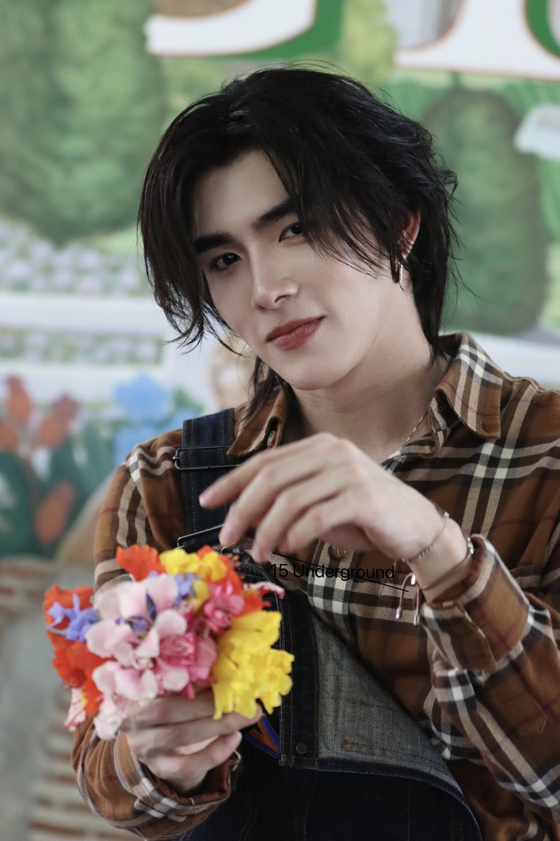 15__Underground's tweet photo. 260530 mela

💐

🚫re-edit 🚫repost 
#BXXMRVW #RVW 
#BoomRaveewit @bxxm_rvw https://t.co/cKhBUP3lfP