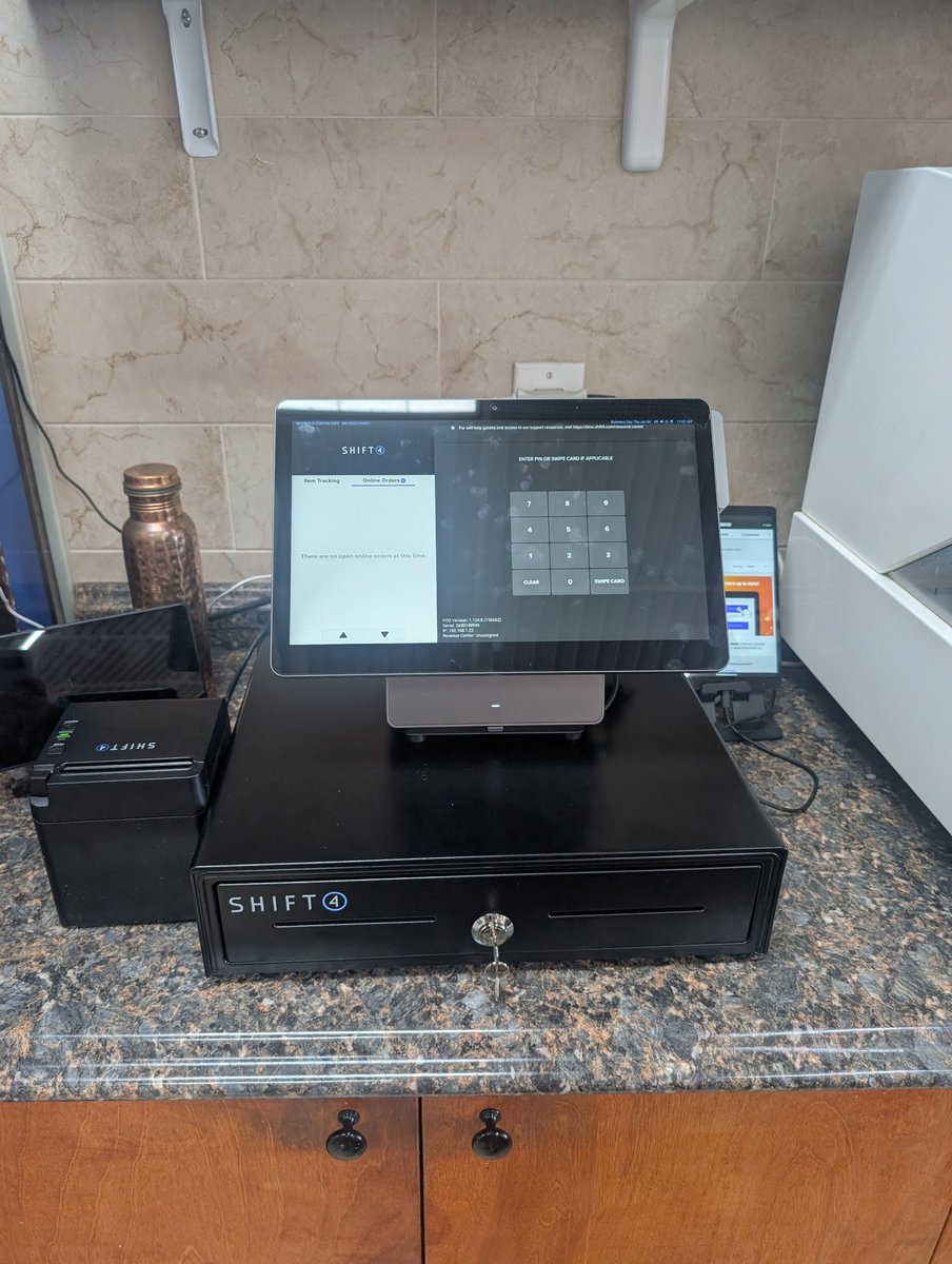 MarcoM_Shift4's tweet photo. WESTFIELD STATION CAFE has ditched clover and made the switch to the superior point of sale software Shift4 Dine. They're applauding its many features and ease of use and are excited to be apart of @Shift4 https://t.co/ONh1uAo8RQ