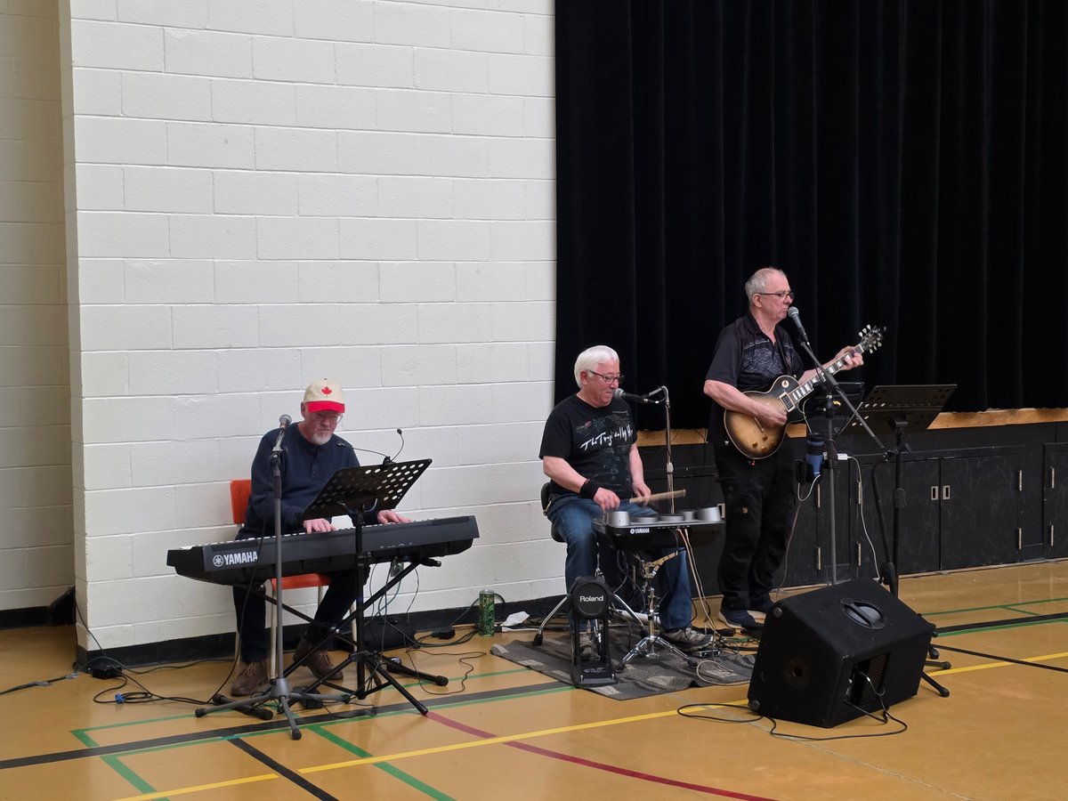 MorrayC's tweet photo. Another successful Botwood Fire Department fundraising concert https://t.co/Y7os4IxHK8