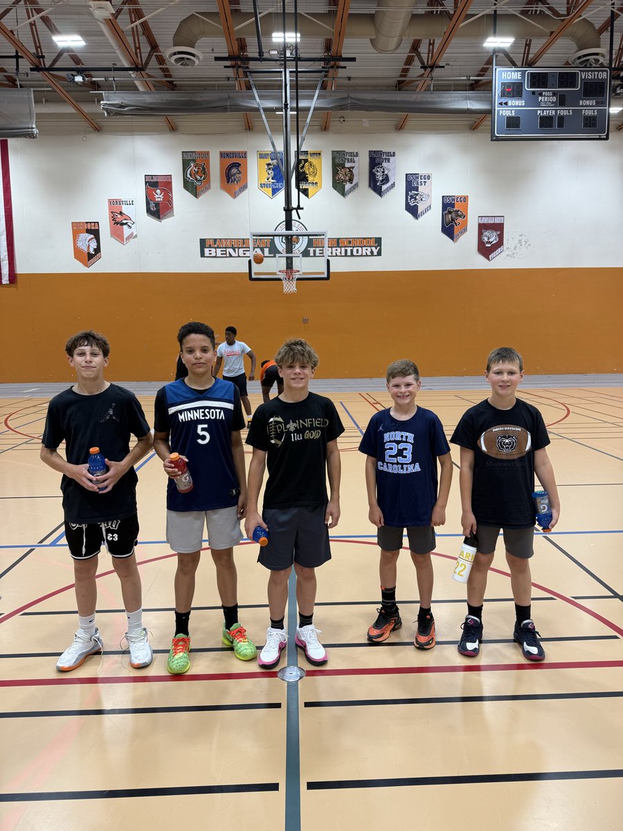 PEHS_BB's tweet photo. Shout out to the different campers of the days as well! Keep working and being such great leaders! #eoe https://t.co/h3wLHUKjyd