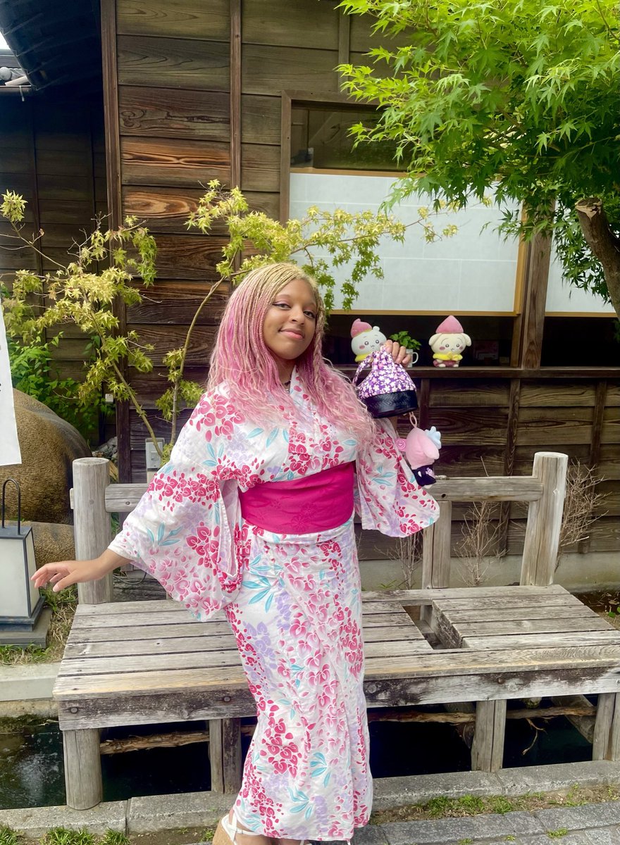Ever_Awai's tweet photo. 💖SOLO LIVE ANNOUNCEMENT💚

Being an idol in Tokyo,Japan is full of ups and downs and surprises. 

It’s been a crazy year so far but this month I have a lot to look forward to! 

I’ll perform at Kanda Club F# on June 12th! I want to sing songs with a summer-y vibe~ 

Live info ⬇️ https://t.co/fe6TJysL2Y