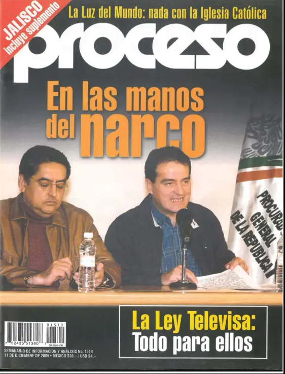 lopezperiodista's tweet photo. Quizás vale la pena evocar un recuerdo. Una pregunta que se quedó en el aire y que nunca tendrá respuesta. Antes de @FelipeCalderon y la fatídica guerra contra el narco hubo un episodio: @VicenteFoxQue admitió que el narco se infiltró en Los Pinos. https://t.co/cFOa2Tfnni