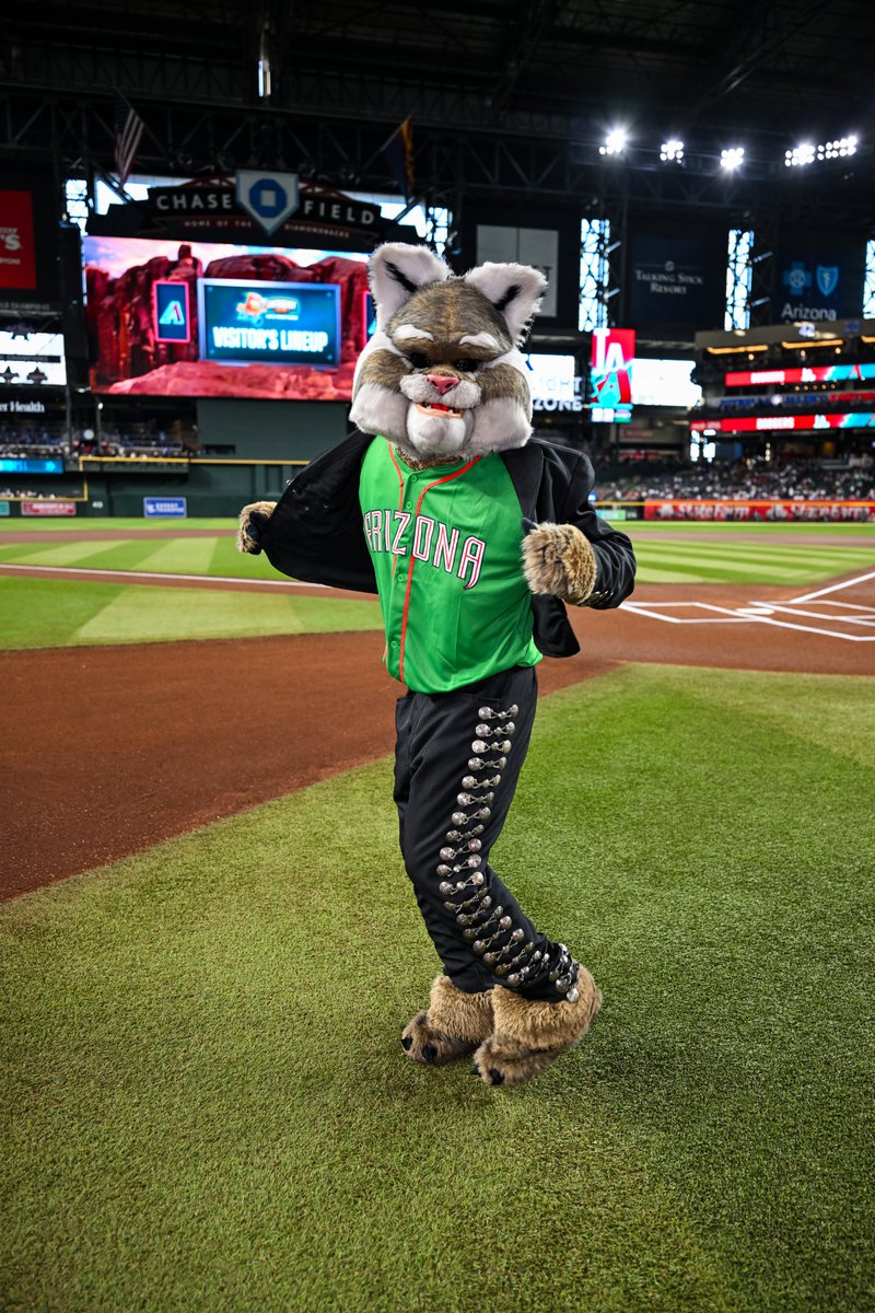 DbacksBaxter tweet picture