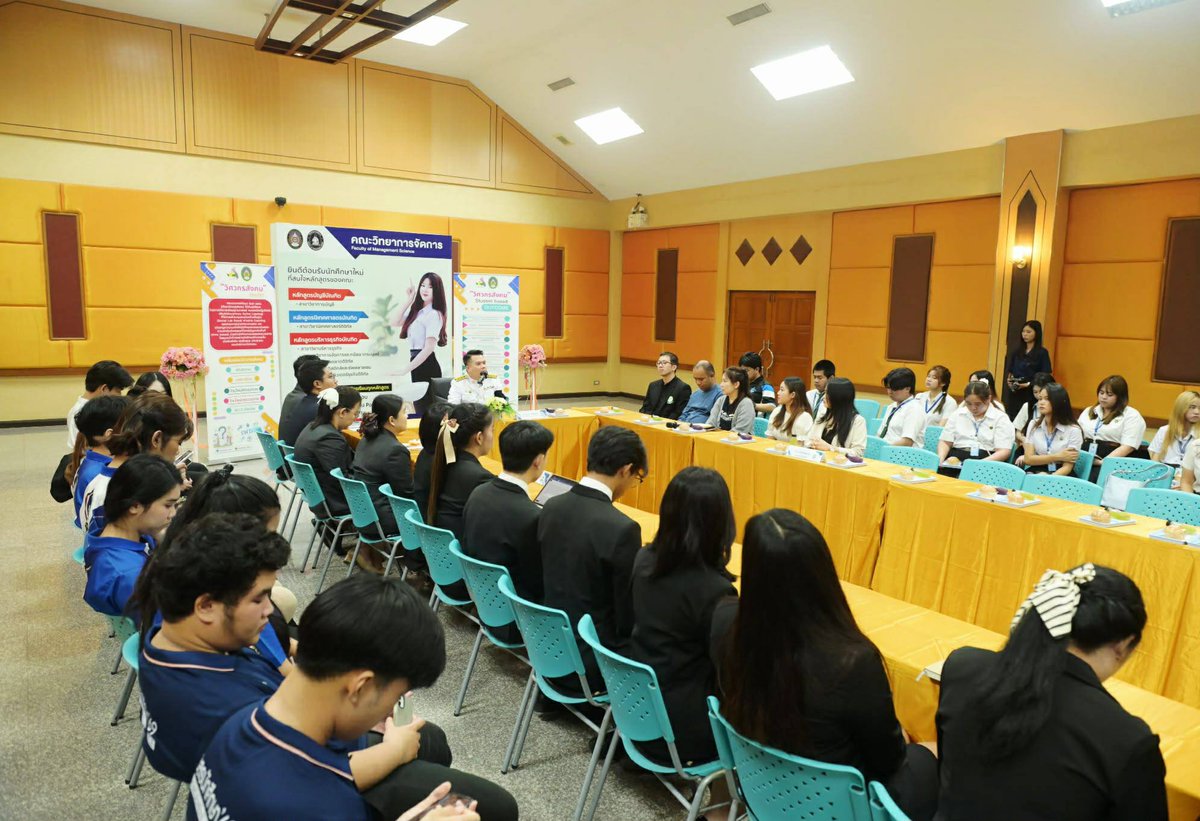 pbruofficial's tweet photo. คณะวิทยาการจัดการ ให้การต้อนรับคณะศึกษาดูงานจากมหาวิทยาลัยแม่โจ้ เสริมสร้างความร่วมมือทางวิชาการและการพัฒนานักศึกษา

#กลุ่มงานสื่อสารองค์กรมหาวิทยาลัยราชภัฏเพชรบุรี
#คณะวิทยาการจัดการมหาวิทยาลัยราชภัฏเพชรบุรี
#PBRUearnwhilelearn https://t.co/ZWgp9zA2O0