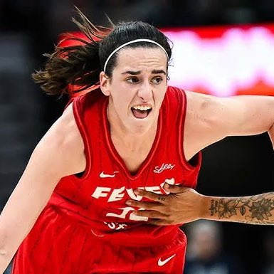 CClarkReport's tweet photo. Caitlin Clark ties Caitlin Clark as the fastest player to reach 150+ points and 50+ assists in a season in WNBA history

(Via @realapp) https://t.co/RFIe7R4xvo