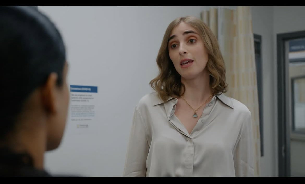 somuchhappenin_'s tweet photo. Tasha Cordera in The Pitt is played by Eva Everett Irving. She loved playing Tasha because Noah Wyle’s writing felt deeply authentic. She noted that the script was “so true to my own lived experience.” https://t.co/6Lw5kNWP9p