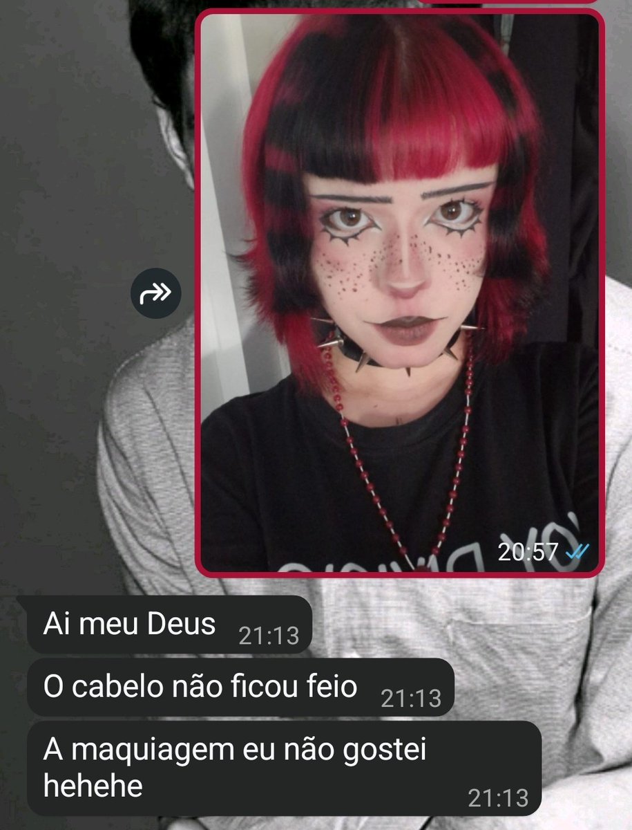 cocositinho's tweet photo. meu padrasto 
Ai meu Deus https://t.co/fUhYSXEBPJ