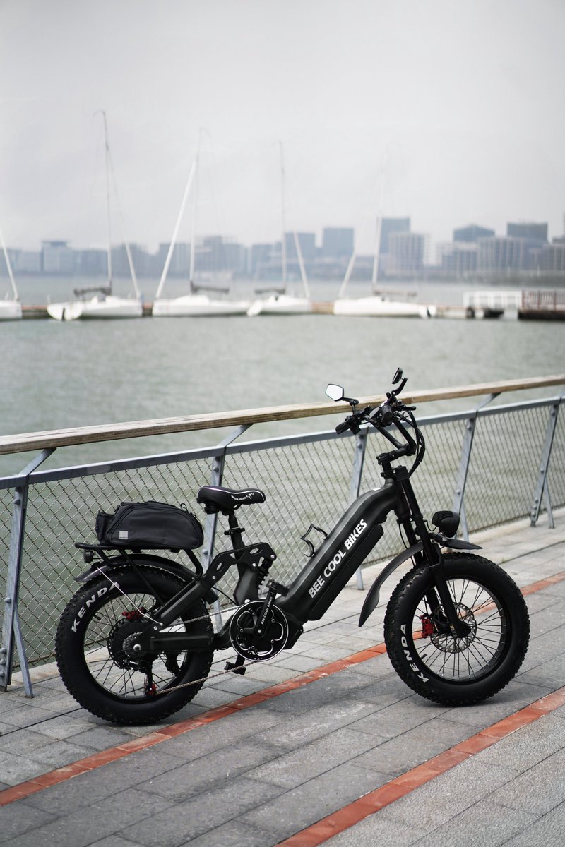 BeecoolBikes's tweet photo. 🚵Your Best Entry Into the 72V E-Bike World🔥
https://t.co/JvZwR2I0Ny
#JupiterX1 #72VEbike #BeeCoolBikes #ElectricBike #RideElectric #EBikeLife #FastEBike #AdventureReady #PowerAndPerformance #RideInStyle #ElectricMobility #SummerRides #BikeDeals #RideBeeCool #FutureOfCycling https://t.co/eboWnfNl0m