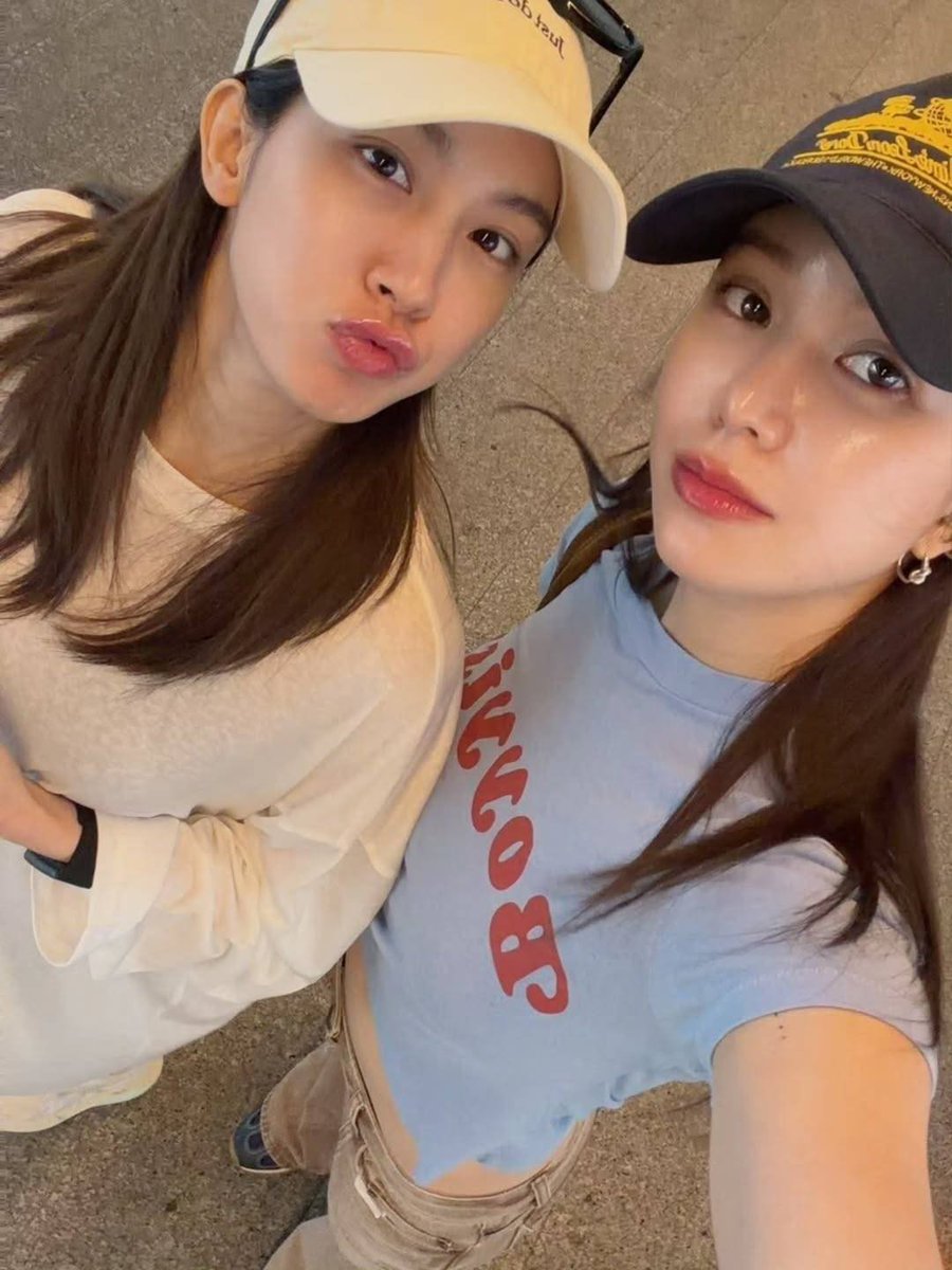 Mameaw1806's tweet photo. จิ้นมาแต่เช้า แม่ขออนุญาตมูมมามนะคะ 🤤

#EnjoyJune #เอนจอยจูน https://t.co/CMyHtHKzGE