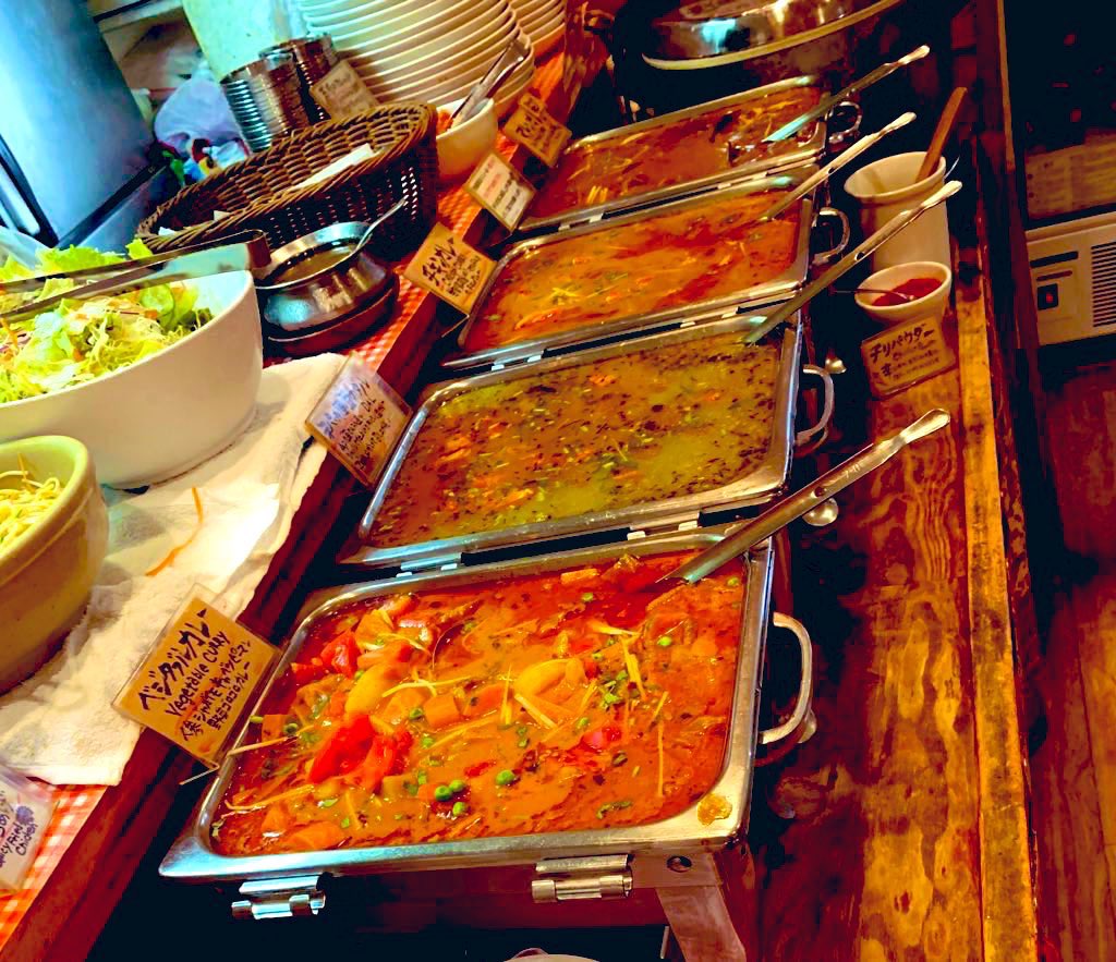 manacurry's tweet photo. 涼しいカトマンズの朝☀️
おはようございます🦜

板橋マナカマナ、
間も無く開店します🙏🙏

本日のバイキングカレーは

🇳🇵ミートボールのカレー
🇳🇵チキンカレー
🇳🇵ダル
🇳🇵ブロッコリーとジャガイモドライカレー

よろしくお願い申し上げます🙏 https://t.co/IFN8NNvYof