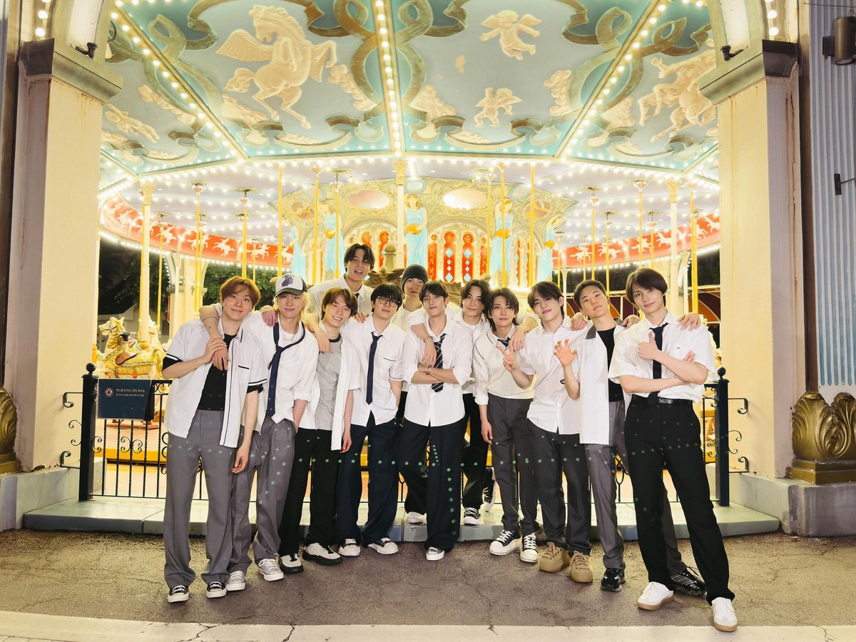 9674yy's tweet photo. この人達は永遠に青春してるね、素敵すぎる、 https://t.co/MnwnPQP0WE
