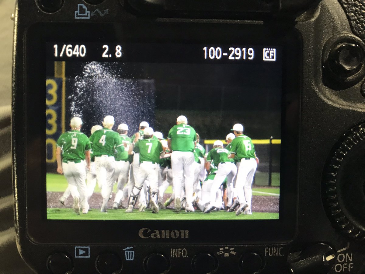 actionjaxon05's tweet photo. Final: Blair Oaks 11, Duchesne 1 in 5 innings.

@BHSBaseball10 is a state champion for the 5th time in 21 years. #mopreps https://t.co/EatS2YfuIz