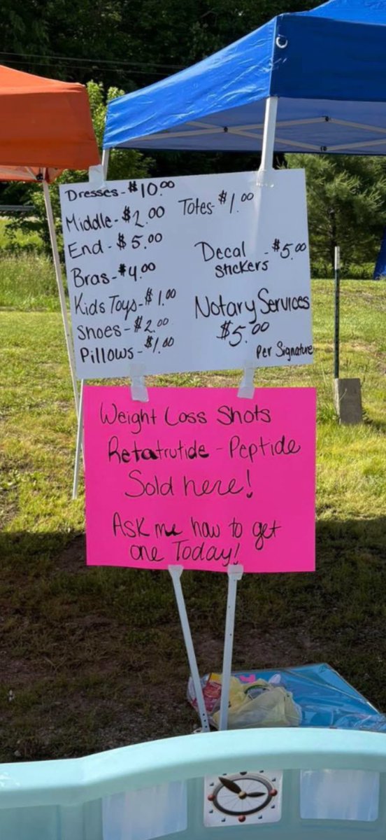 PepTalkResearch's tweet photo. This is from a flea market in Missouri. 

Our Retatrutide is 100% sourced outside of the flea market in Missouri. 

Signed, Peptalk Research (The premier peptide company) https://t.co/hws480O2mF