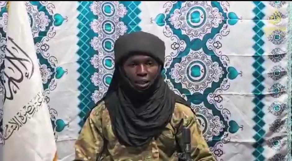 EMIR-AMAAY🇸🇳🤍🇲🇷 tweet media